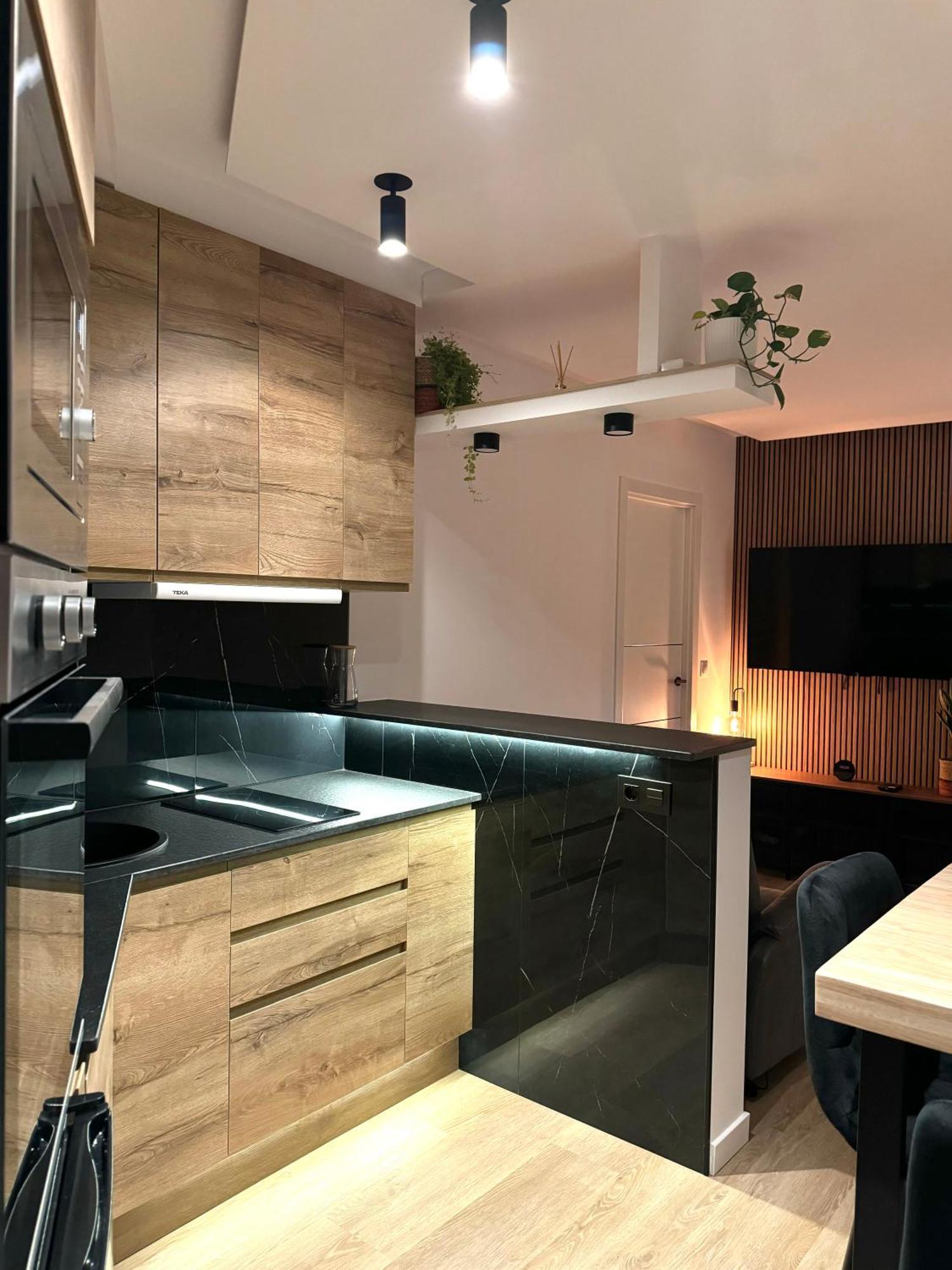 Kilometro 22 Luxury Apartment Padron Bagian luar foto